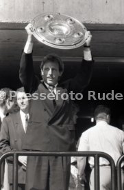 17.05.1992 VfB Stuttgart Meisterschaft Empfang im Stadion