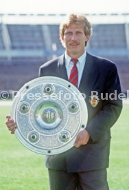 17.05.1992 VfB Stuttgart Meisterschaft Empfang im Stadion