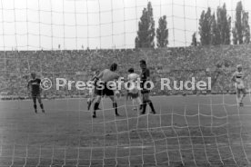 06.08.77 VfB Stuttgart - FC Bayern M&uuml;nchen