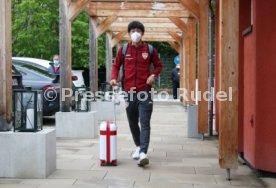 12.05.21 VfB Stuttgart Ankunft Spieler Quarant&auml;ne Trainingslager Wald-Hotel Stuttgart