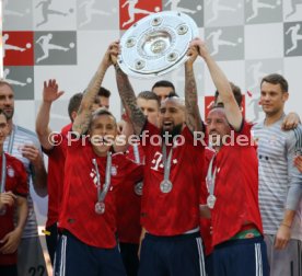 FC Bayern M&uuml;nchen - VfB Stuttgart