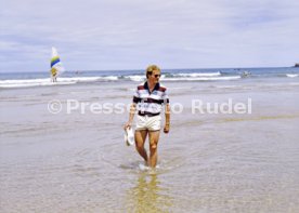 19.06.82 WM 1982 DFB Spieler am Strand