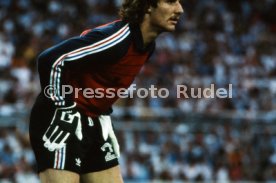08.07.82 Deutschland - Frankreich