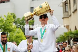 25.05.25 VfB Stuttgart Feier und Autokorso DFB-Pokal Sieg Stuttgart Schlossplatz