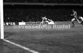 17.11.79 Deutschland - Wales