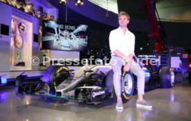 Mercedes-Benz Museum Formel 1 Weltmeister Nico Rosberg