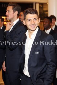 VfB Stuttgart Autogrammstunde Breuninger