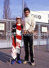 19.01.80 VfB Stuttgart Hansi M&uuml;ller Bravo Silber Otto