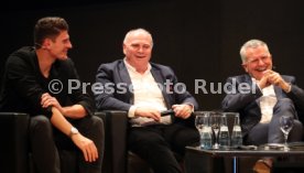 Podiumsdiskussion Stuttgart Liederhalle Wolfgang Dietrich, Mario Gomez, Uli Hoene&szlig;
