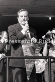 17.05.1992 VfB Stuttgart Meisterschaft Empfang im Stadion
