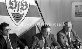 16.01.90 VfB Stuttgart PK Vorstellung Manager Hoene&szlig;