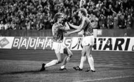 25.04.1990 Deutschland - Uruguay