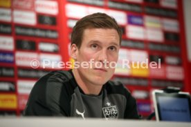 VfB Stuttgart PK Wolf