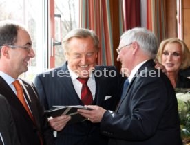 03.03.08 Mayer-Vorfelder 75. Geburtstag