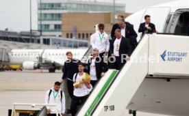 25.05.25 VfB Stuttgart Ankunft Flughafen Stuttgart aus Berlin DFB-Pokal Sieg