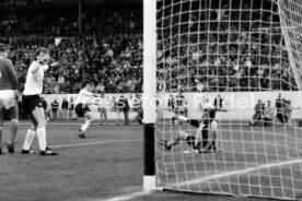 30.04.85 Tschecheslowakei - Deutschland