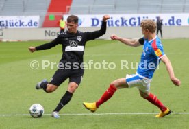 Fu&szlig;ball  2.Bundesliga Holstein Kiel vs. VfB Stuttgart