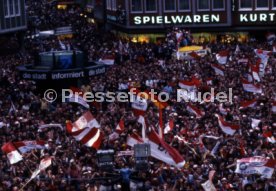 26.05.1984 VfB Stuttgart Meisterschaft 1984 Empfang Rathaus