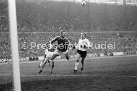 17.11.76 Deutschland - Tschechoslowakei