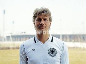 09.08.79 VfB Stuttgart Spieler im Trikot Nationalmannschaft