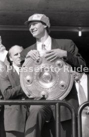 17.05.1992 VfB Stuttgart Meisterschaft Empfang im Stadion