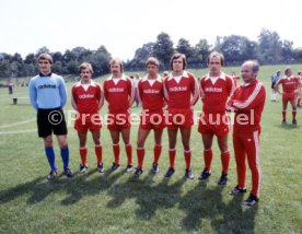 15.07.77 FC Bayern M&uuml;nchen Fototermin 1977/1978