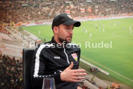 14.12.23 VfB Stuttgart Sebastian und Dieter Hoene&szlig;