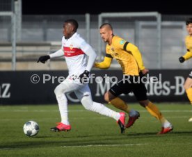 VfB Stuttgart - SG Dynamo Dresden