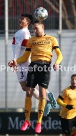 VfB Stuttgart - SG Dynamo Dresden