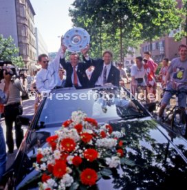 17.05.1992 VfB Stuttgart Meisterschaft Autokorso