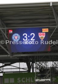 Fu&szlig;ball  2.Bundesliga Holstein Kiel vs. VfB Stuttgart