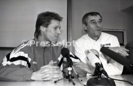 22.01.94 Pressekonferenz Oliver M&ouml;ller Hamburger SV nach Attenat in Stuttgart
