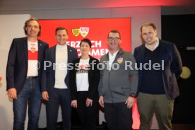 06.02.25 VfB Stuttgart Dunkelroter Tisch