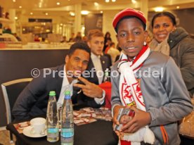 VfB Stuttgart Autogrammstunde