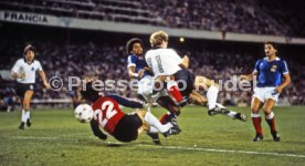 08.07.82 Deutschland - Frankreich