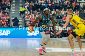 21.02.26 Alba Berlin - EWE Baskets Oldenburg