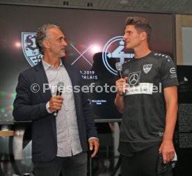 VfB Stuttgart Vorstellung Neues Ausw&auml;rtstrikot