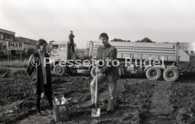 27.10.93 Fussball Bundesliga Asgeir Sigurvinsson