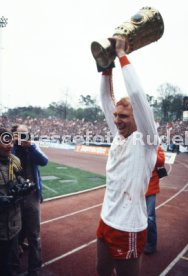 01.05.82 DFB-Pokal Finale 1982 FC Bayern M&uuml;nchen - 1. FC N&uuml;rnberg