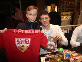 VFB Stuttgart Autogrammstunde