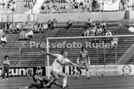 23.04.88 VfB Stuttgart - Bayer 05 Uerdingen