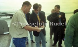 13.06.97 VfB Stuttgart Abflug Berlin DFB-Pokal Finale 1997