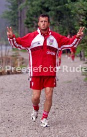 VfB Stuttgart Trainingslager Tannheim Franz Wohlfahrt Foto Rudel