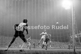 18.08.83 1. FC Kaiserslautern - VfB Stuttgart