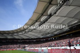 VfB Stuttgart - SSV Jahn Regensburg