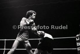 02.12.83 Boxen Rene Weller