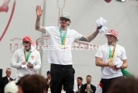 25.05.25 VfB Stuttgart Feier und Autokorso DFB-Pokal Sieg Stuttgart Schlossplatz