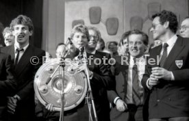 26.05.1984 VfB Stuttgart Meisterschaft 1984 Empfang Rathaus
