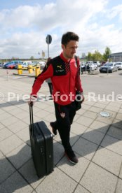 VfB Stuttgart Abflug Kurztrainingslager Mallorca am Flughafen Stuttgart