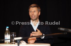 18.11.21 VfB Stuttgart Hitzlsperger